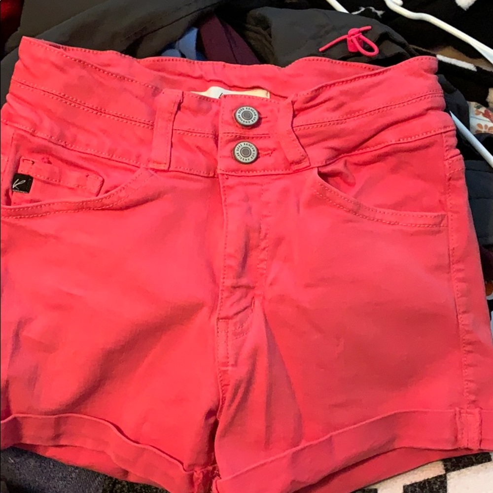 Adorable shorts!